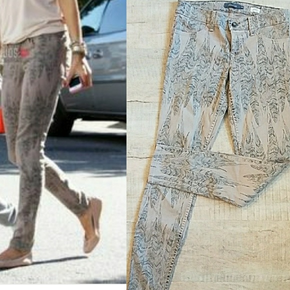 Level 99 Denim - Level 99 Janice skinny jeans with feathers